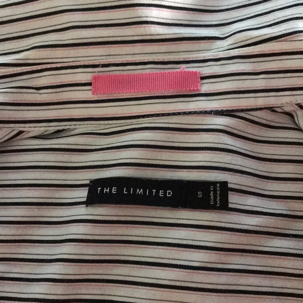 2 LS The Limited button down Blouses EUC - Picture 5 of 8